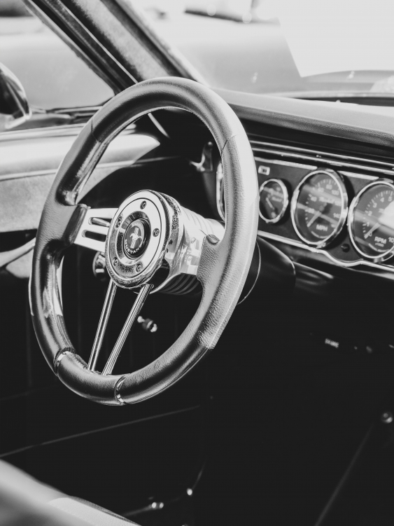 Poster, Mașini: Interiorul Mustang, 21x30